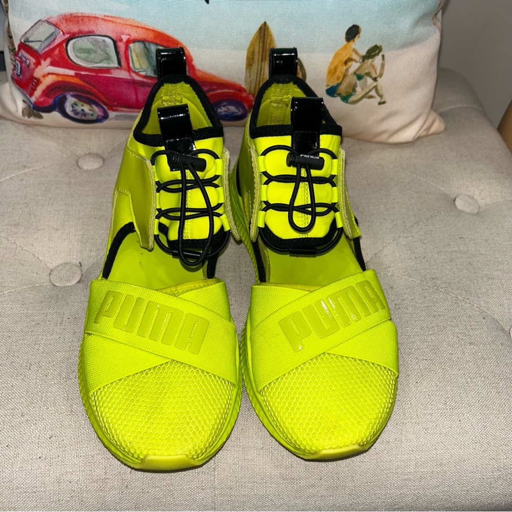 Puma By Rihanna Womens Lemon Neon Avid Athleisure Lifestyle Fashion Sneakers - Picture 5 of 13